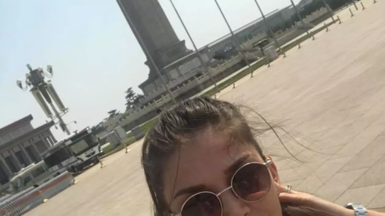 Alina Pușcaș, mai fericită ca niciodată alături de soțul ei. Sărut pătimaș în public | FOTO