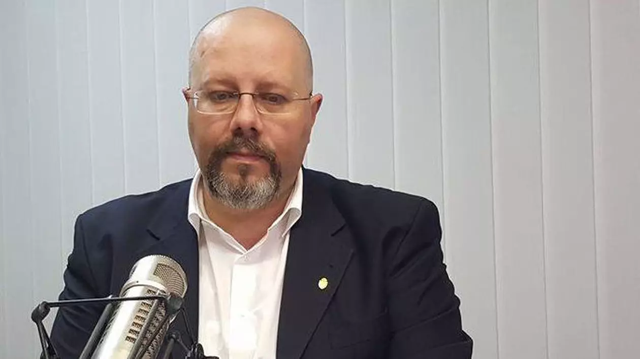 Viceprimarul Aurelian Bădulescu