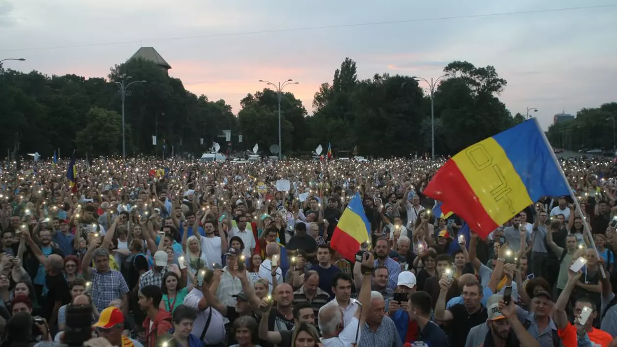 Primăria Municipiului București a anunțat, astăzi, printr-un comunicat de presă că Federația Românilor de Pretutindeni (FRP) nu va mai organiza miting în data de 10 august.