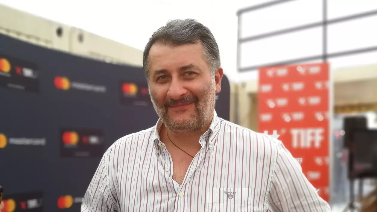 Regizorul Cristi Puiu condamnă noile tehnologii care ”alienează” oamenii: "Este foarte grav. Intri în jocul ăsta şi te trezeşti deodată singur”