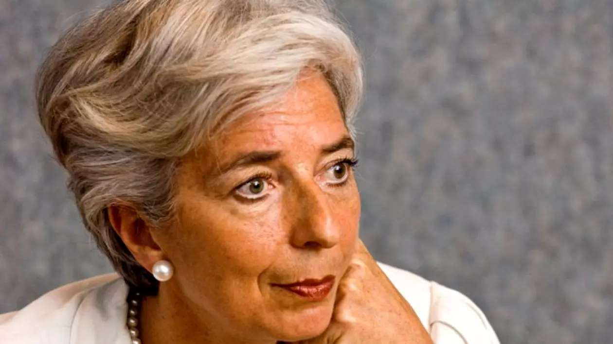 Avionul în care se afla Christine Lagarde a aterizat de urgenţă în Argentina. Panică pentru șefa FMI.