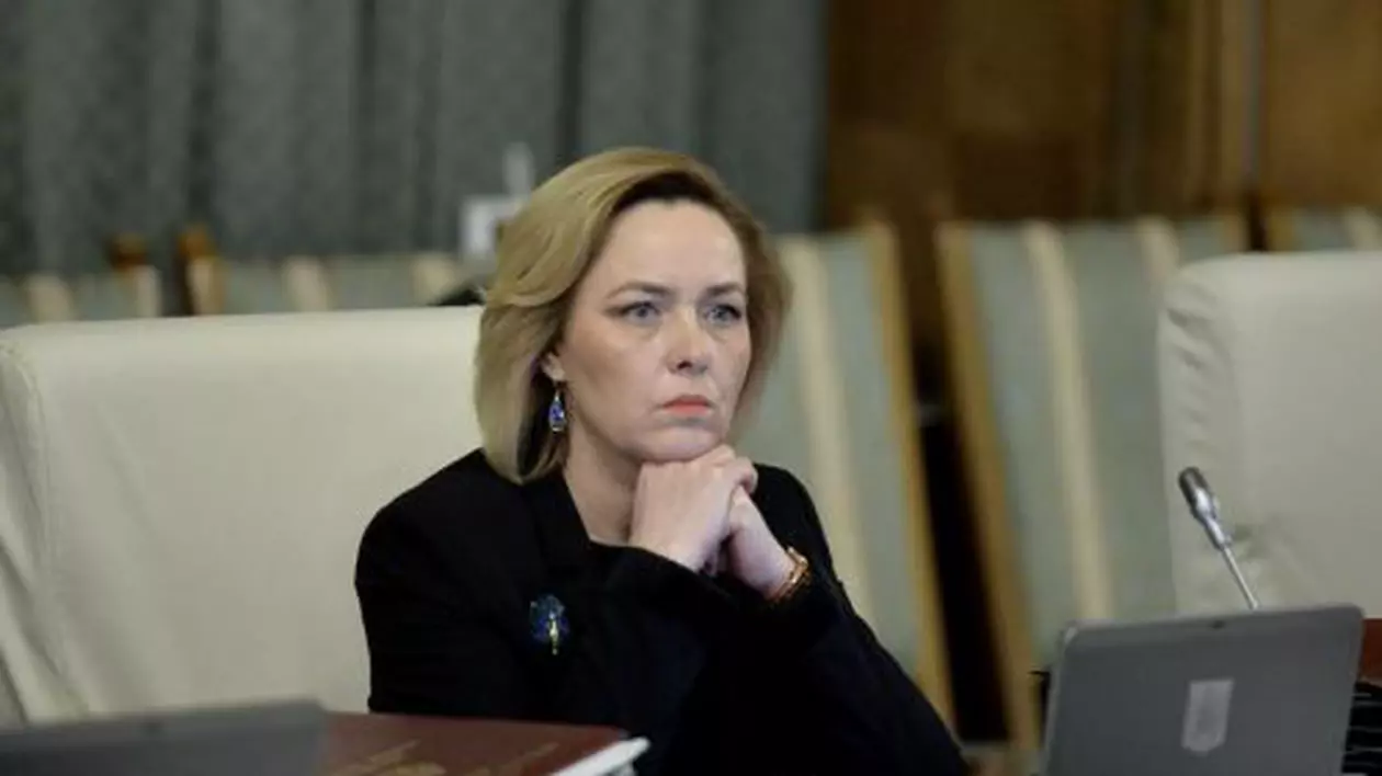 Carmen Dan ar putea fi audiată de Comisia de Apărare în privința intervenției jandarmilor
