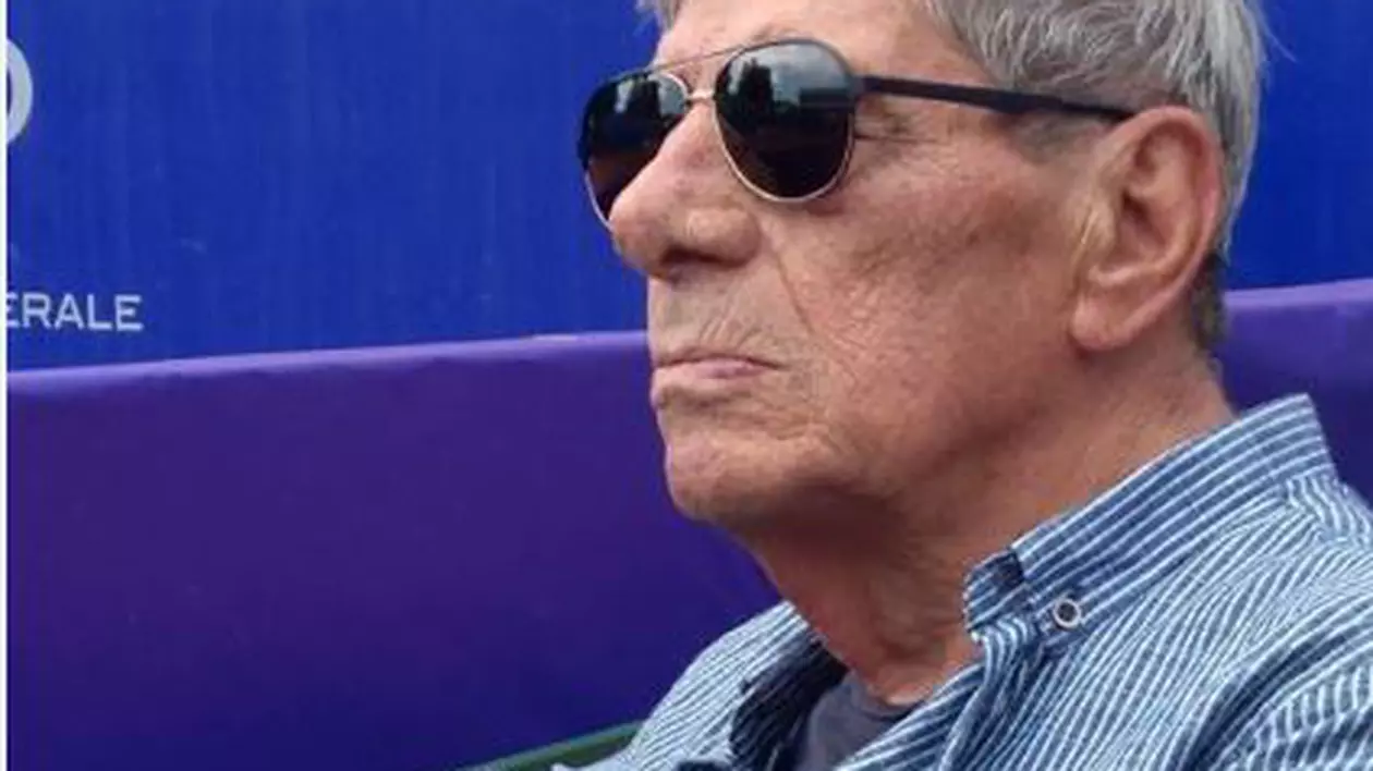 FOTO EXCLUSIV/ Mitică Popescu, apariție rară în public. Surprins pe o arenă sportivă, unde a depănat amintiri despre Cristian Țopescu