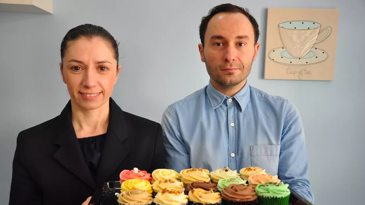 Doi români i-au cucerit pe britanici cu savarinele lor