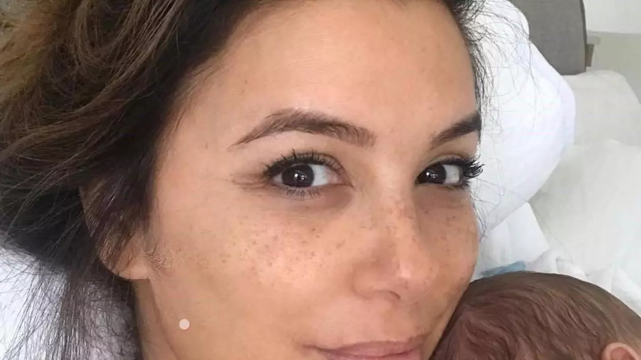 Eva Longoria l-a prezentat lumii pe fiul ei Santiago