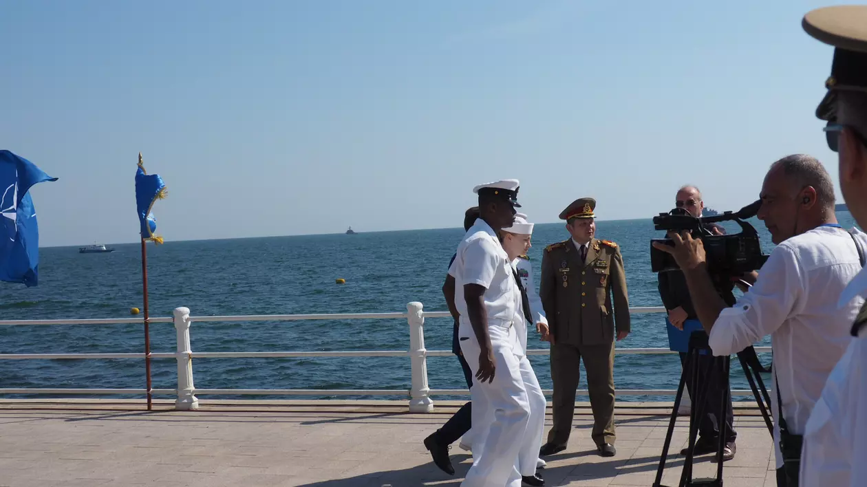 Doi militari străini au avut nevoie de îngrijiri medicale la festivităţile de Ziua Marinei