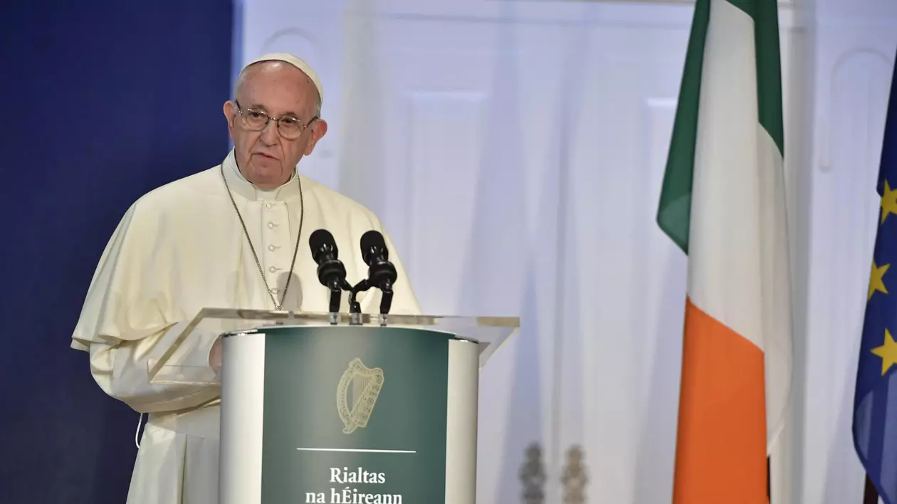 Papa Francisc nu consideră să homosexualitatea este o boală