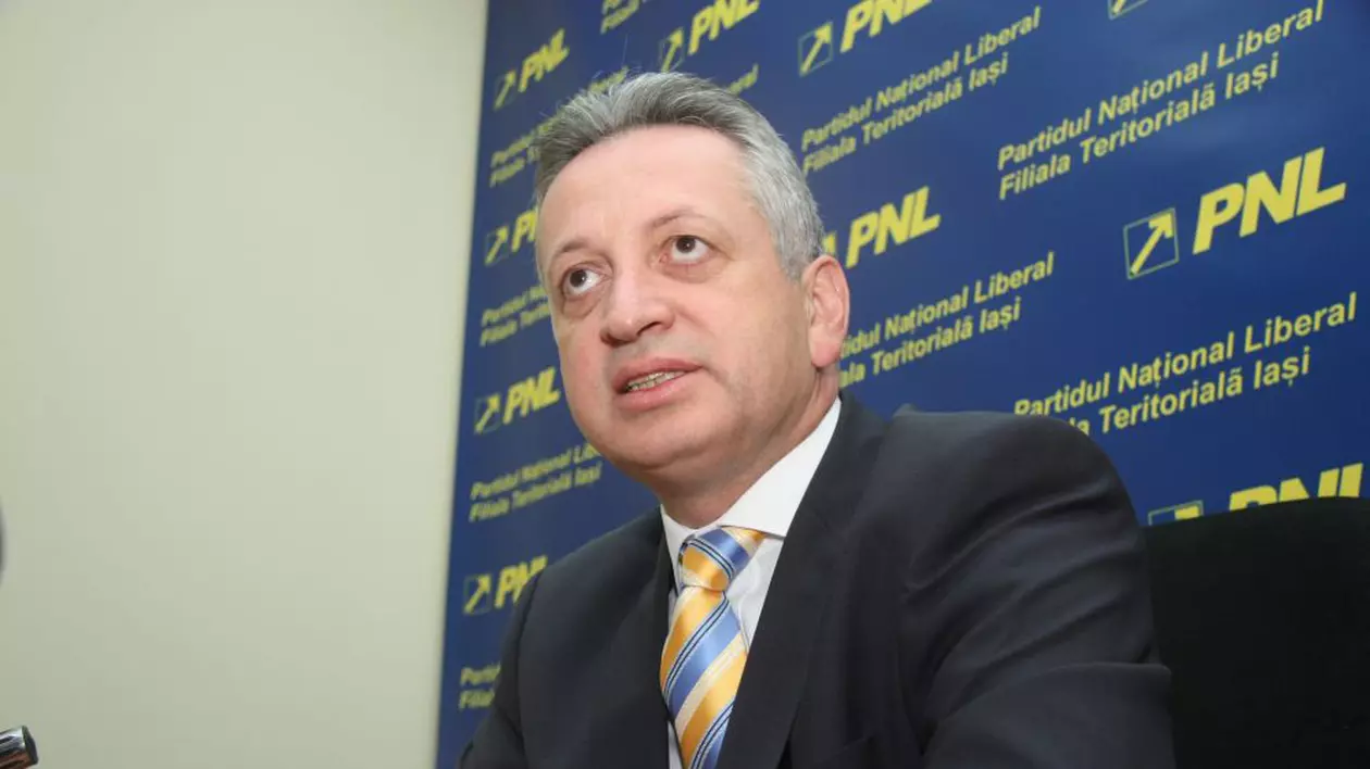 Cum blochează fostul ministru Relu Fenechiu plata prejudiciilor de două milioane de euro în dosarele în care a fost condamnat la aproape 9 ani de închisoare