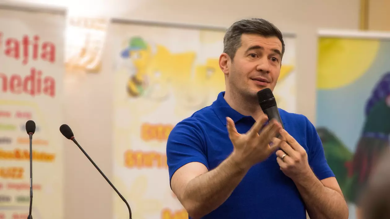 Ce li s-a întâmplat copiilor lui Dragoș Pătraru. "„Ce, dacă taică-tu apare al TV, crezi că…“