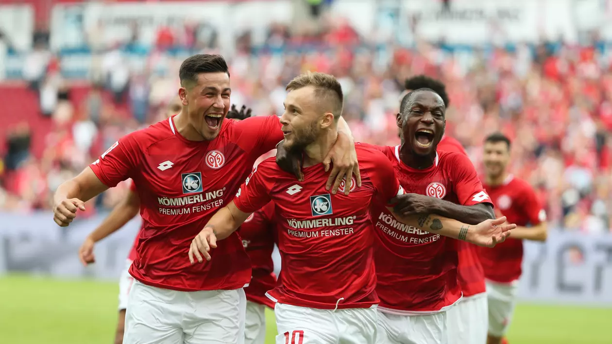 Alexandru Maxim, gol de senzație în Mainz- Augsburg. A înscris în minutul 93