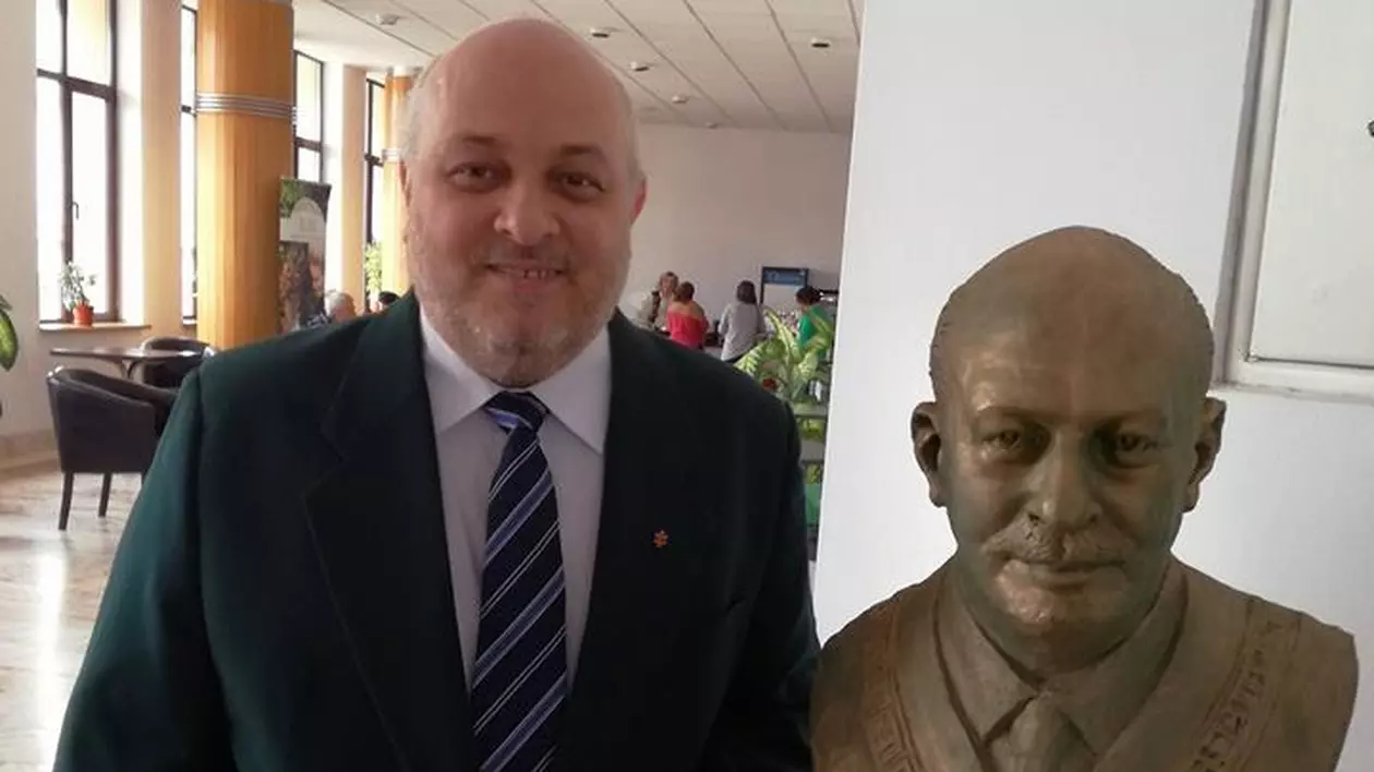 Marius Dragomir are bust în Brașov