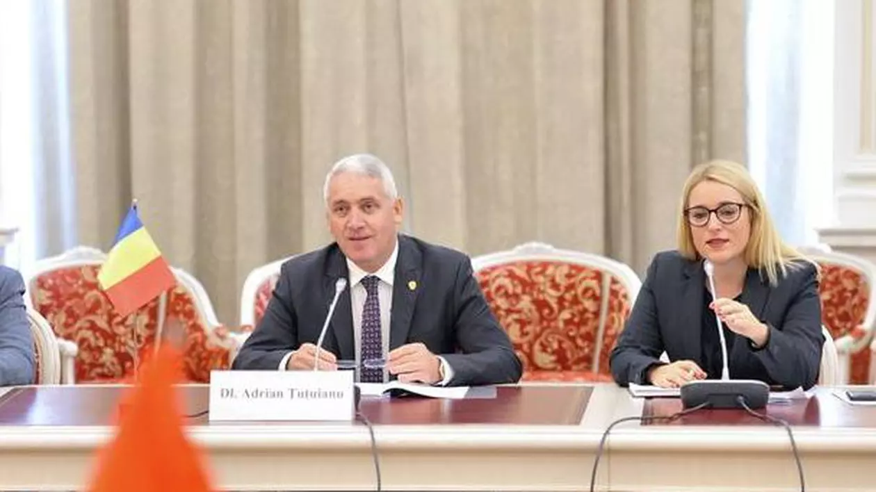 Conducerea CJ Dâmbovița și 66 de primari îl susțin pe Țuțuianu și scrisoarea în care i se cerea demisia lui Dragnea
