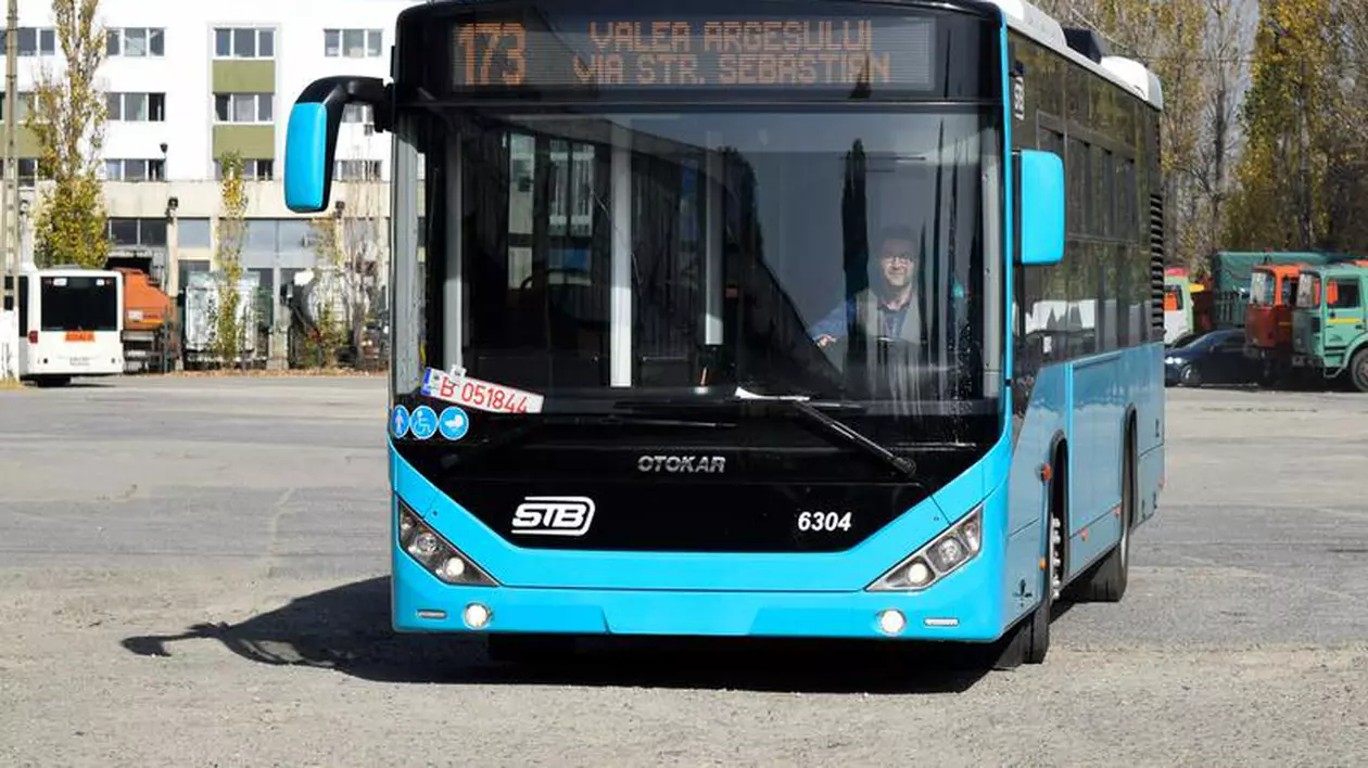 Reacția STB, după scandalul noilor autobuze Otokar. Autobuz Otokar, în București