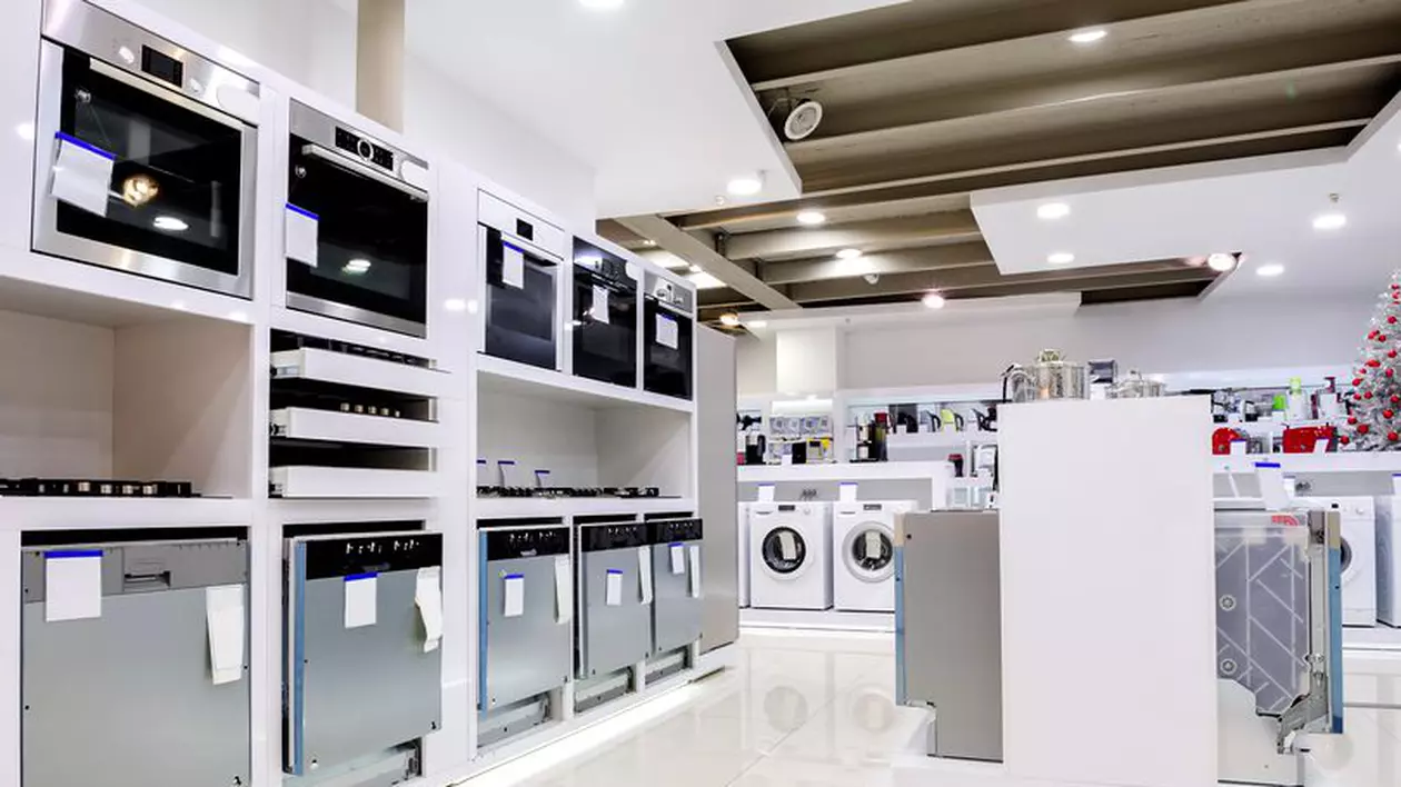 Black Friday 2018 - Care sunt magazinele care au furat startul. Electrocasnice expuse într-un magazin
