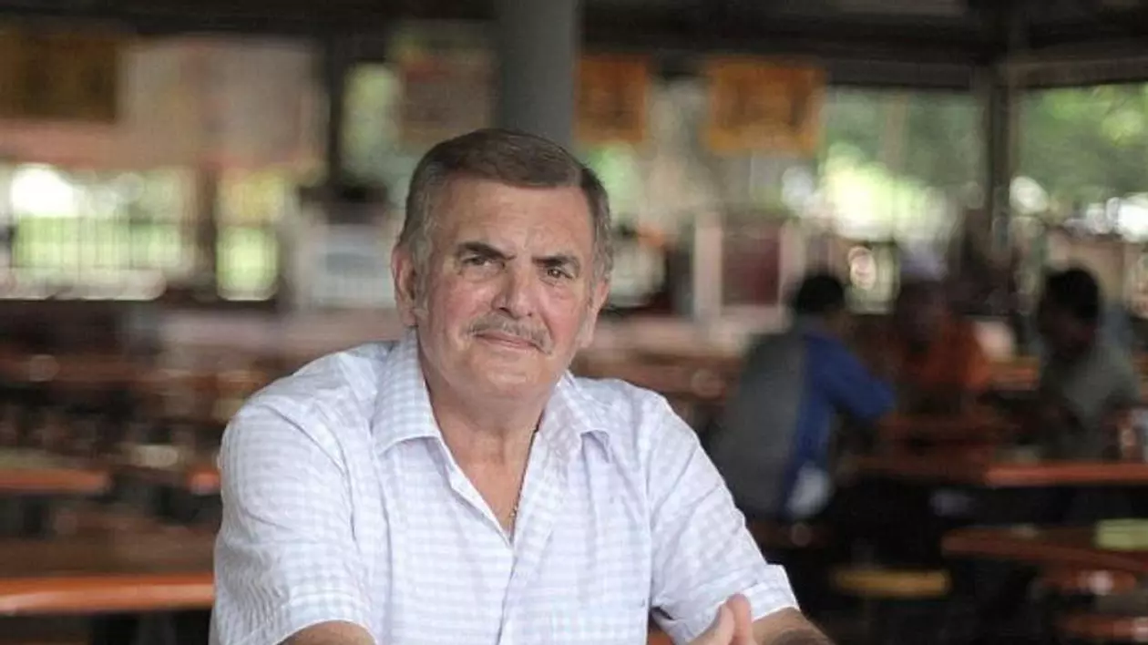 galez care a descoperit că este fiul unui sultan malaezian