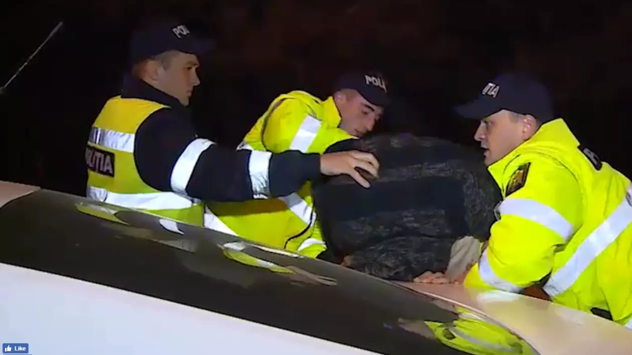Șoferul de pe mașina de la morgă a fost prins beat în trafic