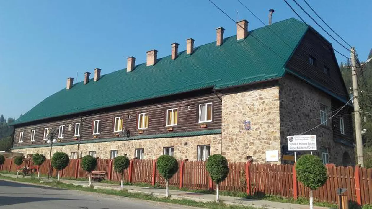 Un gard electric a fost montat în curtea unui spital de psihiatrie. Care este rolul lui