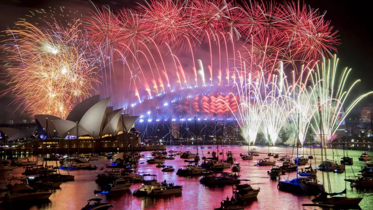 IMAGINI SPECTACULOASE | Revelion 2019 în lume. Trecerea în noul an, marcată prin focuri de artificii grandioase