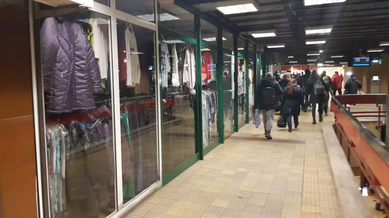 Editorial de Cătălin Doscaș: Sindicatul care a câştigat întotdeauna a pierdut pentru prima dată un război: ultimele negocieri au durat doar trei minute, iar spaţiile comerciale au rămas la Metrorex!