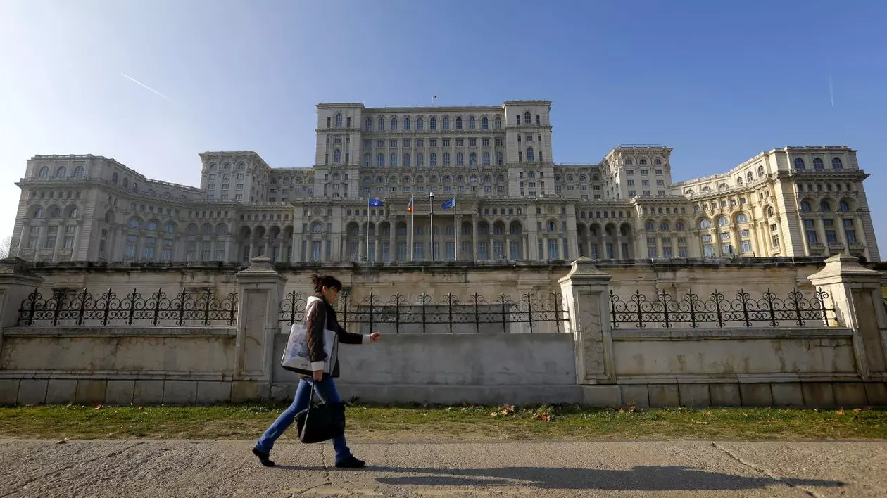 Circ la Comisia Economică din Senat. Palatul Parlamentului