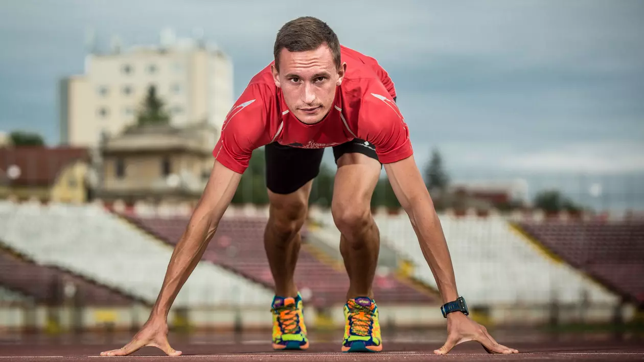 Alexandru Corneschi a alergat la maraton cu pantofi peticiți de cizmar