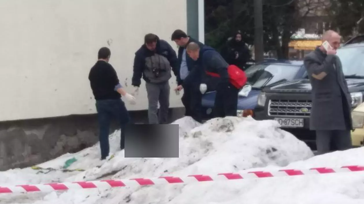 Bebeluș găsit mort în Petroșani
