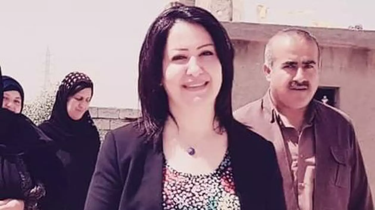 O femeie a fost aleasă provizoriu preşedinte al Parlamentului în Kurdistan