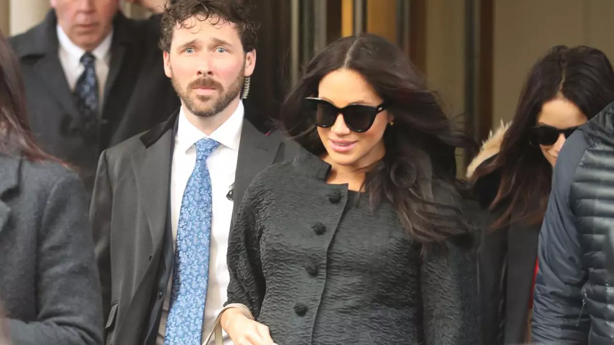 Meghan Markle a încălcat protocolul regal şi a plecat la New York