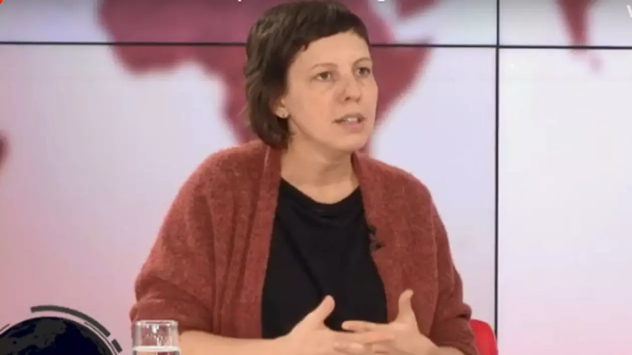 Adina Pintilie, regizoarea peliculei "Nu mă atinge-mă": "Sunt multe moduri diferite de a trăi intimitatea, de a trăi sexualitatea"