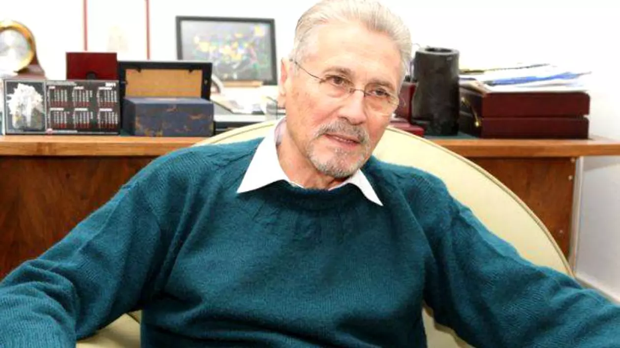 Fostul președinte Emil Constantinescu