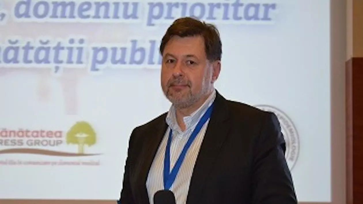 Alexandru Rafila: „Simpla agățare a măștii pe față nu este o barieră eficientă”