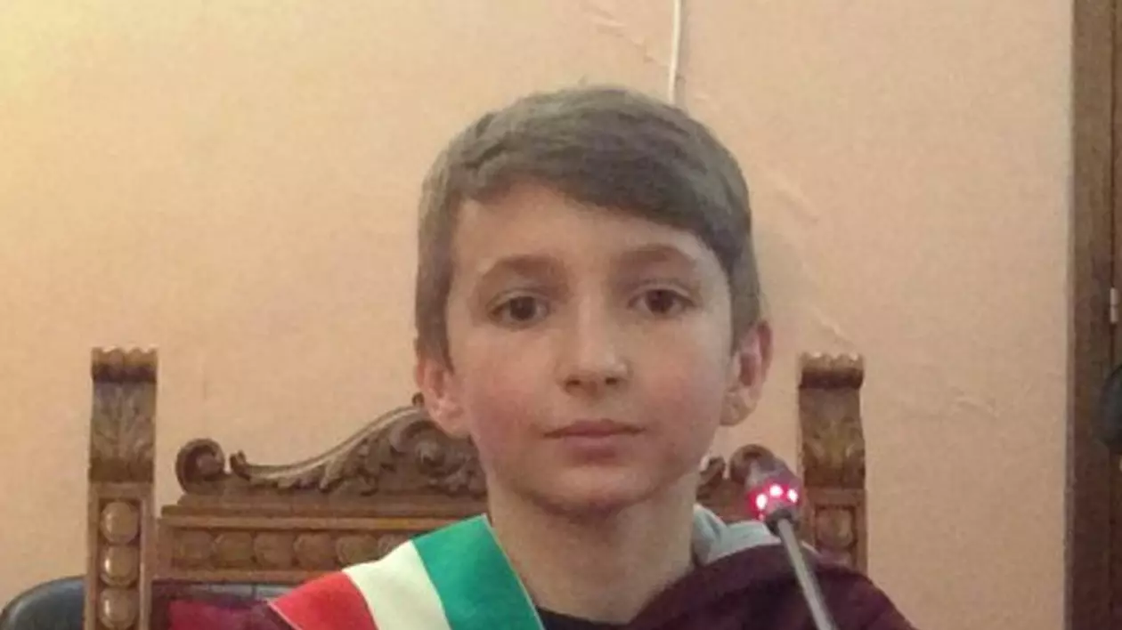 Un băiețel român este noul primar junior al unei localități din Italia