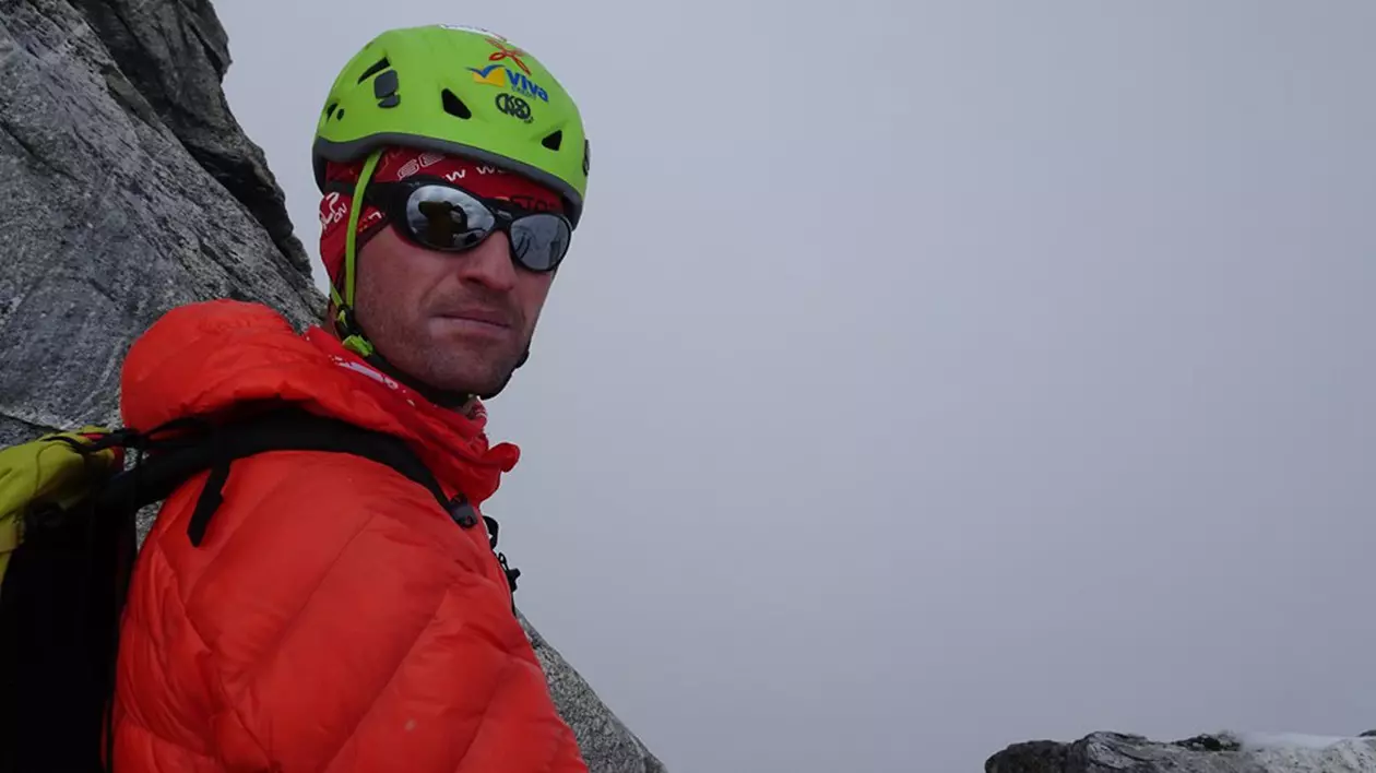 Alpinistul român Teofil Vlad a reușit să atingă vârful Everest