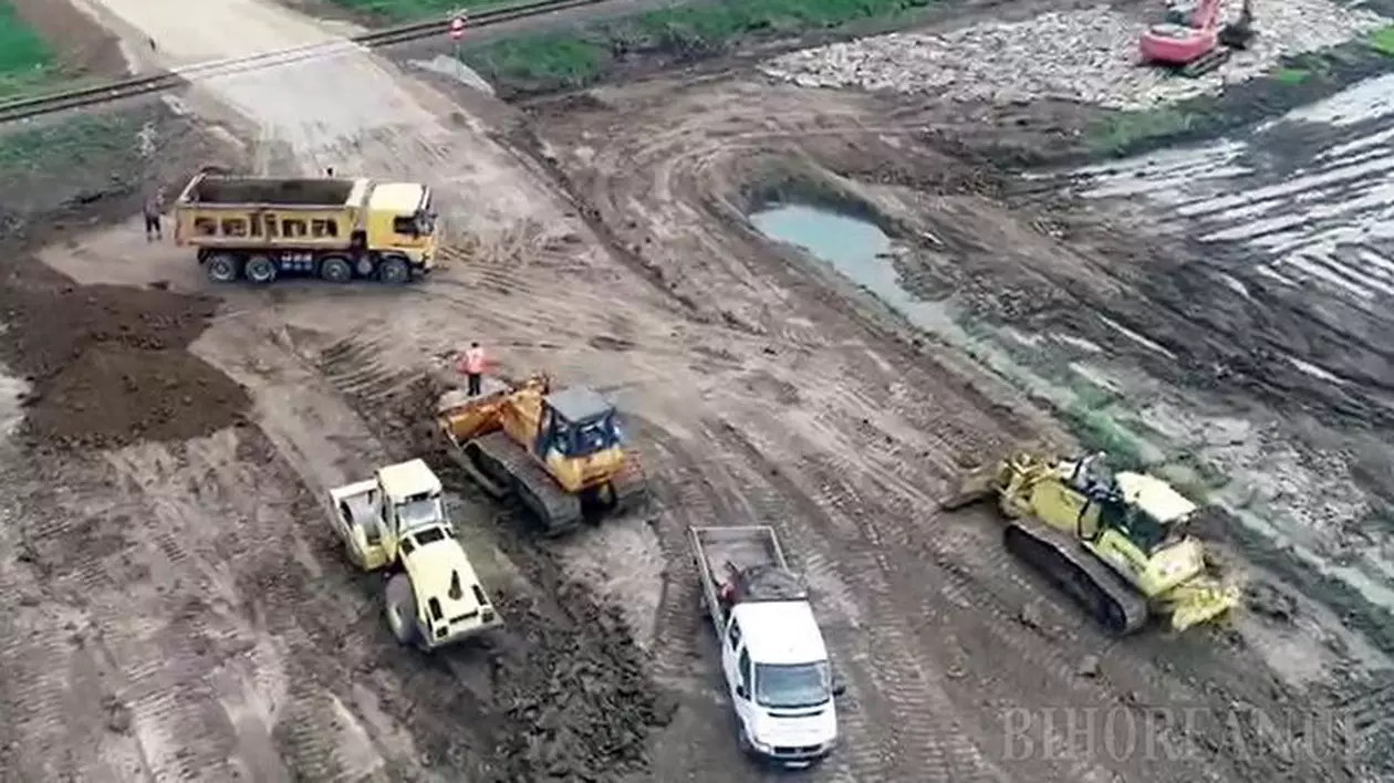Lucrările la Autostrada Transilvania, filmate cu drona