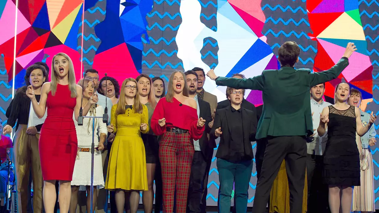 Ce a fost în spatele protestului de pe scena teatrului din Cluj. Jurnalista Libertatea Oana Moisil a vorbit cu actorii care au inițiat „rebeliunea de pe scenă” și scrie despre inițiativele culturale care se străduiesc să rămână independente