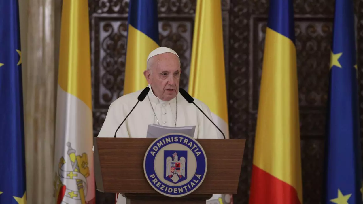 Tolo: Mesaj de o înțelepciune desăvârșită al Papei Francisc la Cotroceni -  elogiu pentru românii care muncesc în străinătate, dar și un apel cald pentru ”soarta celor mai dezavantajați”!