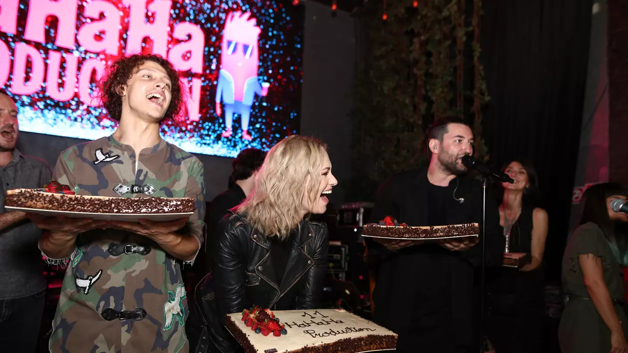 Smiley, petrecere fabuloasă la 11 ani de HaHaHa Production. Alex Velea i-a fost alături celui mai bun prieten