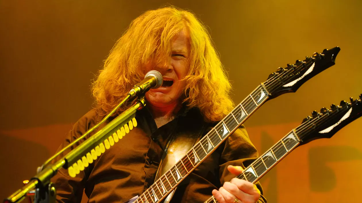 Dave Mustaine, solistul trupei Megadeth, a fost diagnosticat cu cancer la gât