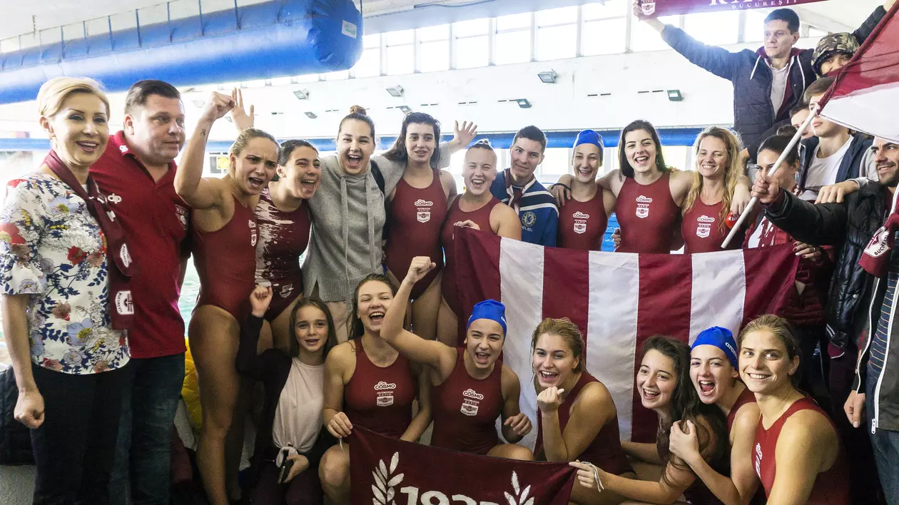 Federația Română de Polo a încheiat campionatele și a desemnat două campioane la feminin: Steaua și Rapid