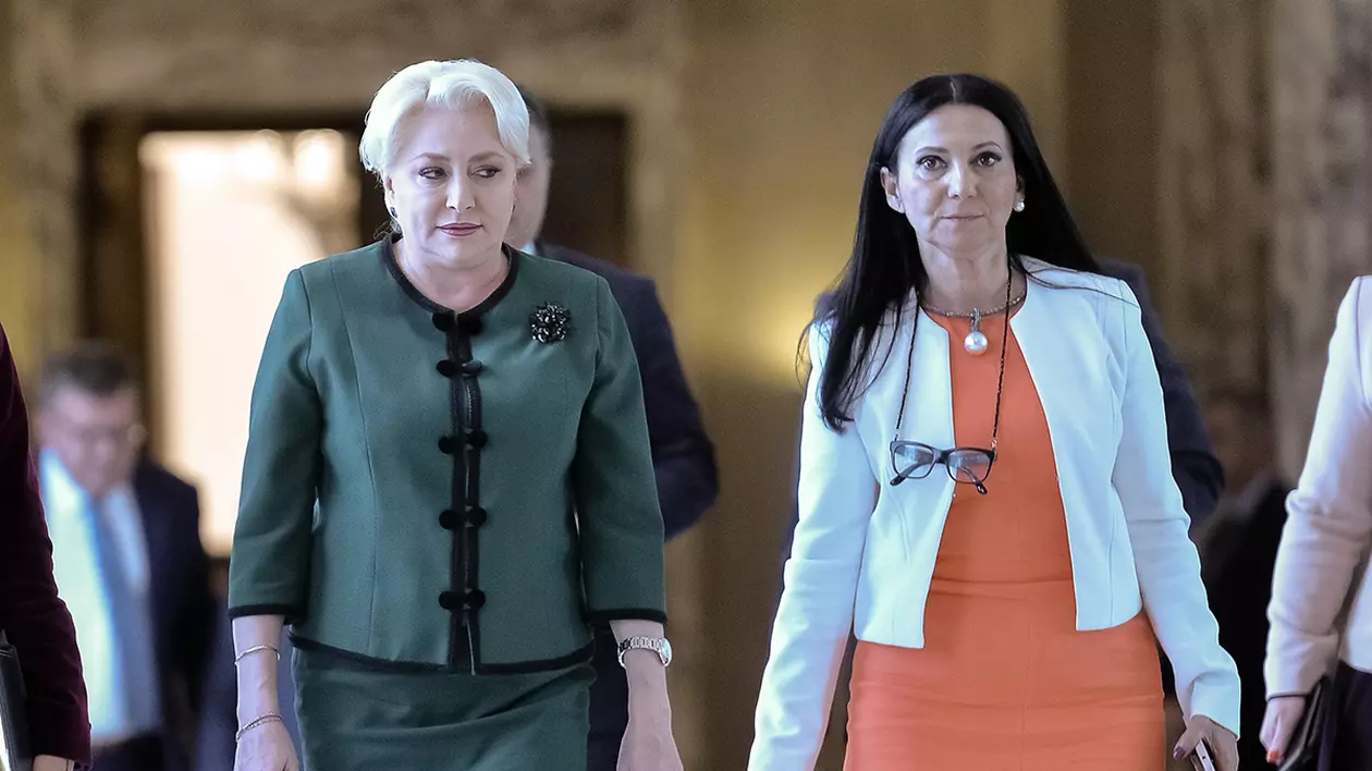 Lecţia de absurd: deşi ea l-a numit şi este singura care îl poate demite, Viorica Dăncilă îi cere lui Pintea demiterea preşedintelui CNAS