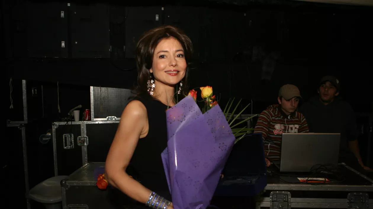 Oana Sîrbu vrea să bată Transilvania pe două roți, deși recunoaște că e foarte fricoasă. „Nu merg nici pe role, nici pe bicicletă”