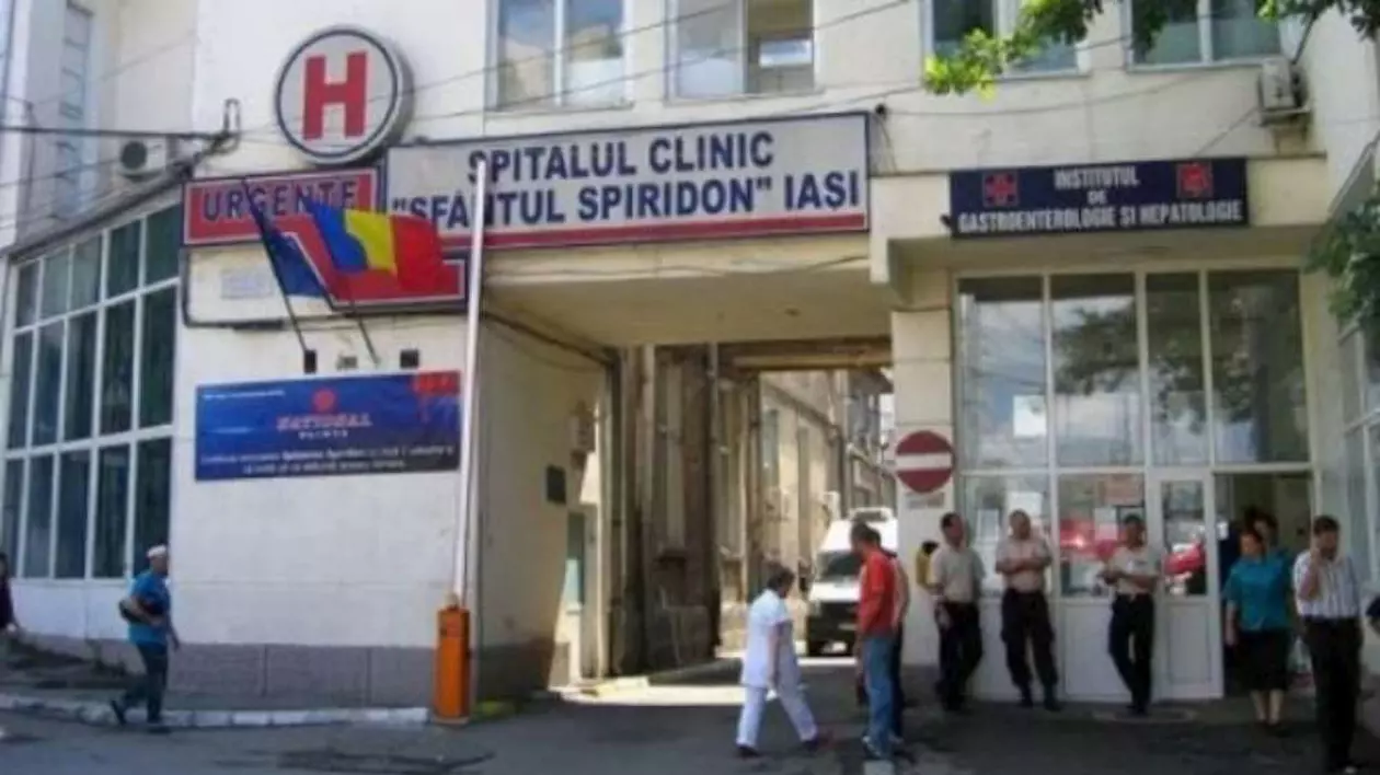 O adolescentă din Iași a fost bătută cu scândura de tatăl ei. Fata a ajuns la spital