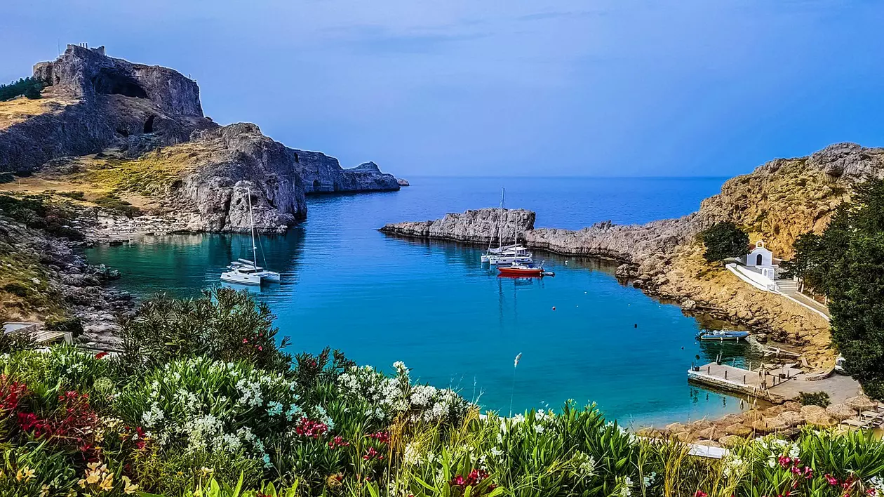 Plaje intime din Rhodos - Insula Soarelui (PUBLICITATE)