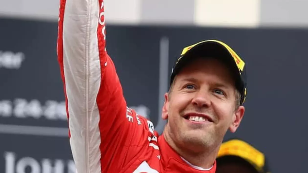 Marele Premiu de Formula 1 de la Singapore. Victorie pentru Vettel