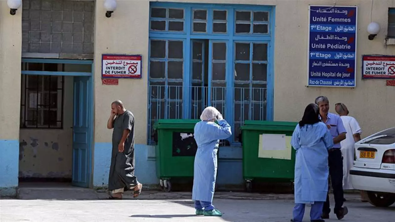 Opt bebeluşi au murit într-un incendiu la o maternitate