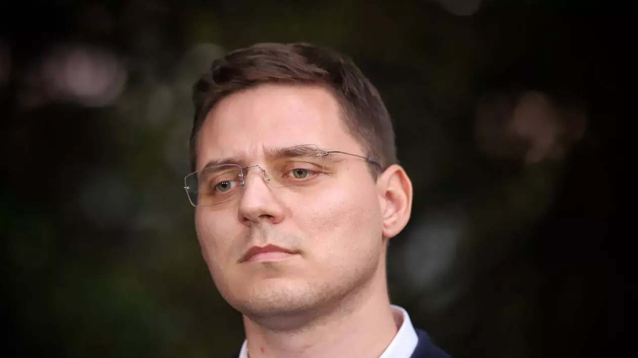Viorica Dăncilă îl trimite pe Victor Negrescu propunere de comisar european, la Bruxelles
