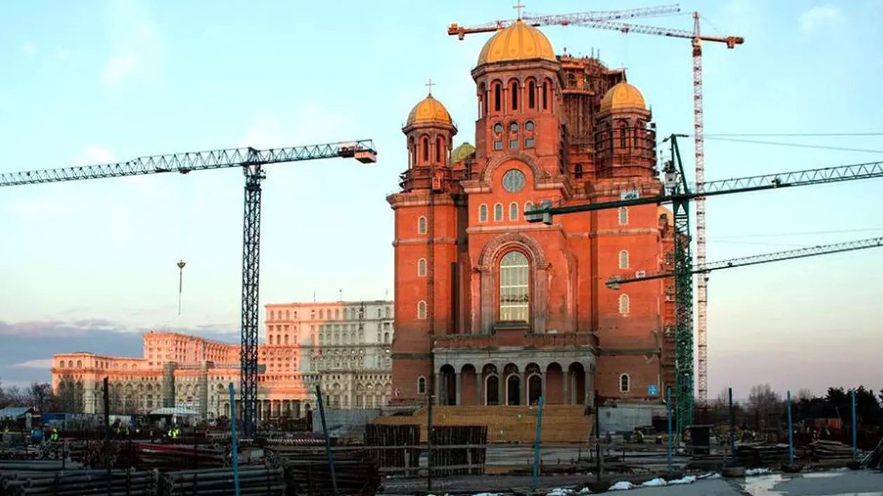 Primăria Sectorului 1 dă 10 milioane de lei pentru Catedrala Mântuirii Neamului