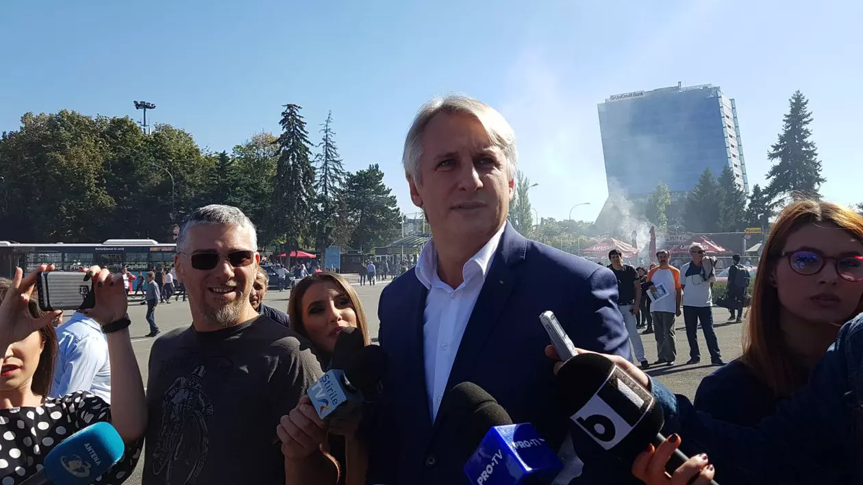 Nu era convins că a greșit, dar apoi a recunoscut. Teodorovici i-a cerut scuze jurnalistei pe care a jignit-o: „A fost un dialog care nu mă reprezintă”