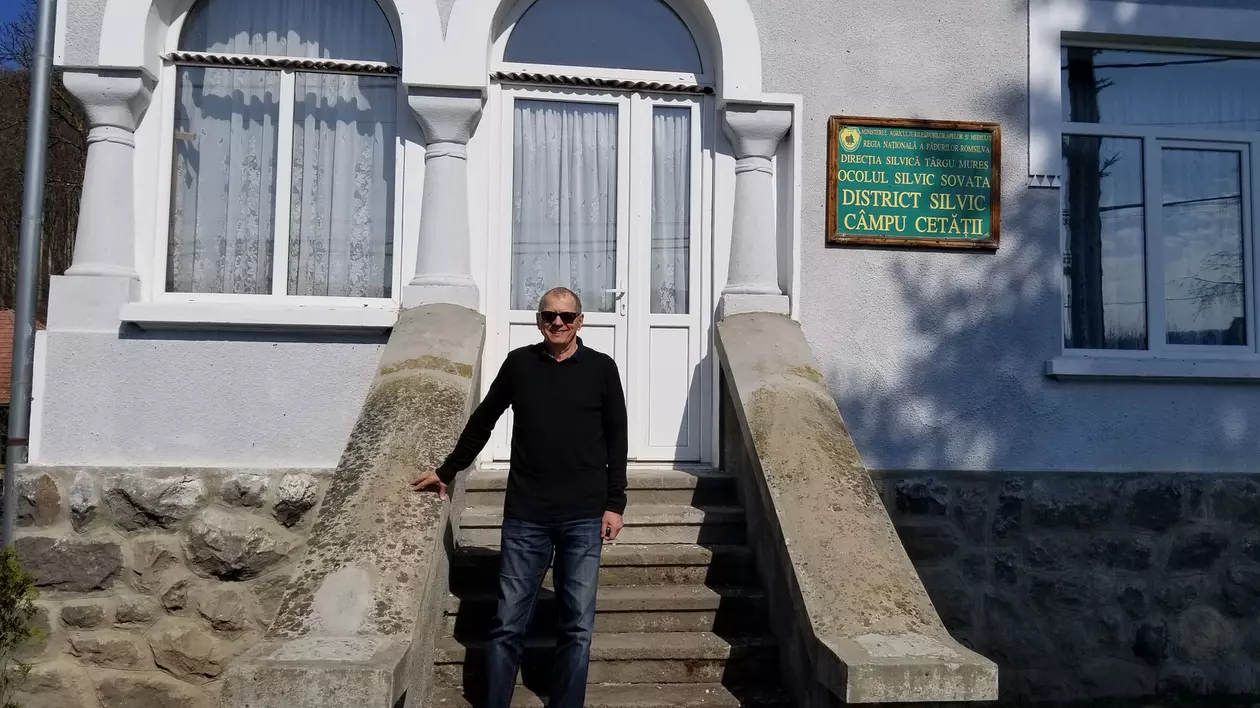 Detaliul neștiut din trecutul lui Octavian Ursulescu. S-a născut la sediul Ocolului Silvic
