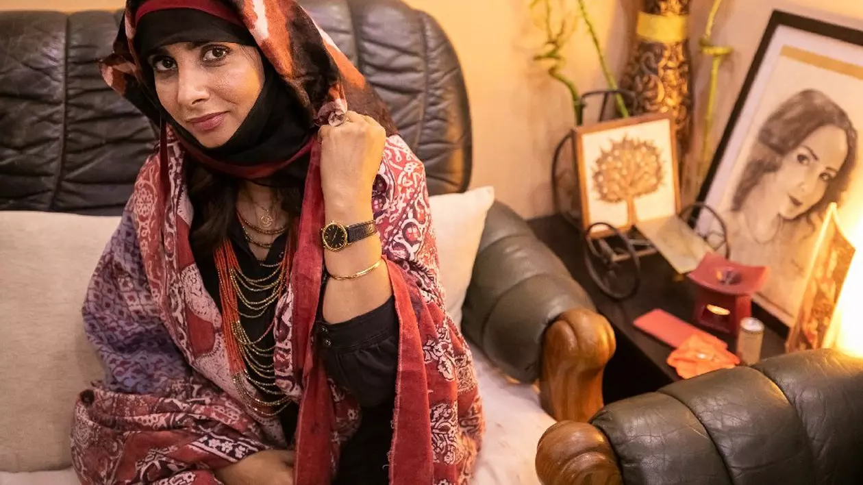 ﻿Ce spune o femeie din Yemen, devenită cetățean român: “Aici am simțit că votul meu chiar contează”